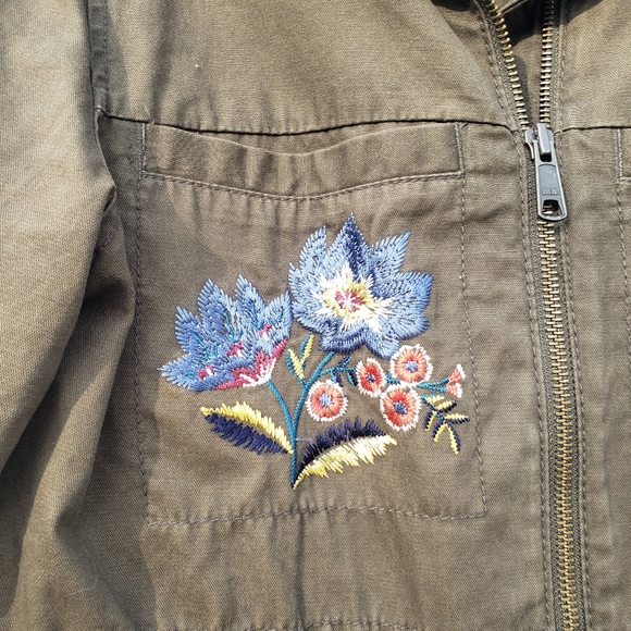 SOLD - Picture 5 of 5